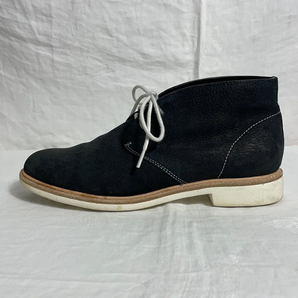 Cole Haan Women's Black Booties Sz 7.5